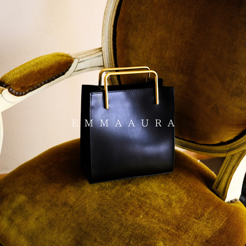 予約商品／?プレゼント付き】人気No.1✨ BLACK｜gold handle bag 