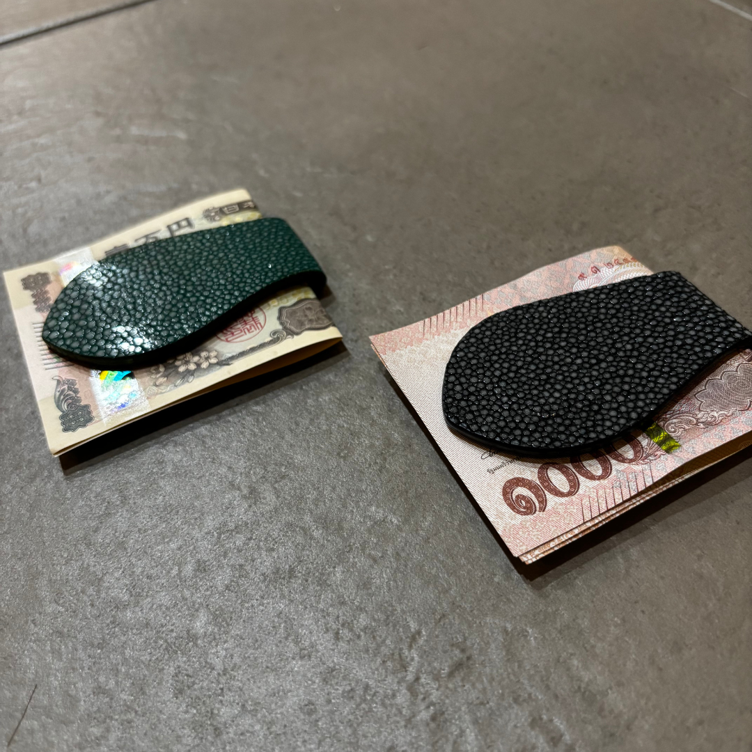 🔔新作【海のダイヤモンド】（ペア割￥1000off）職人の手業 スティングレイ マネークリップ