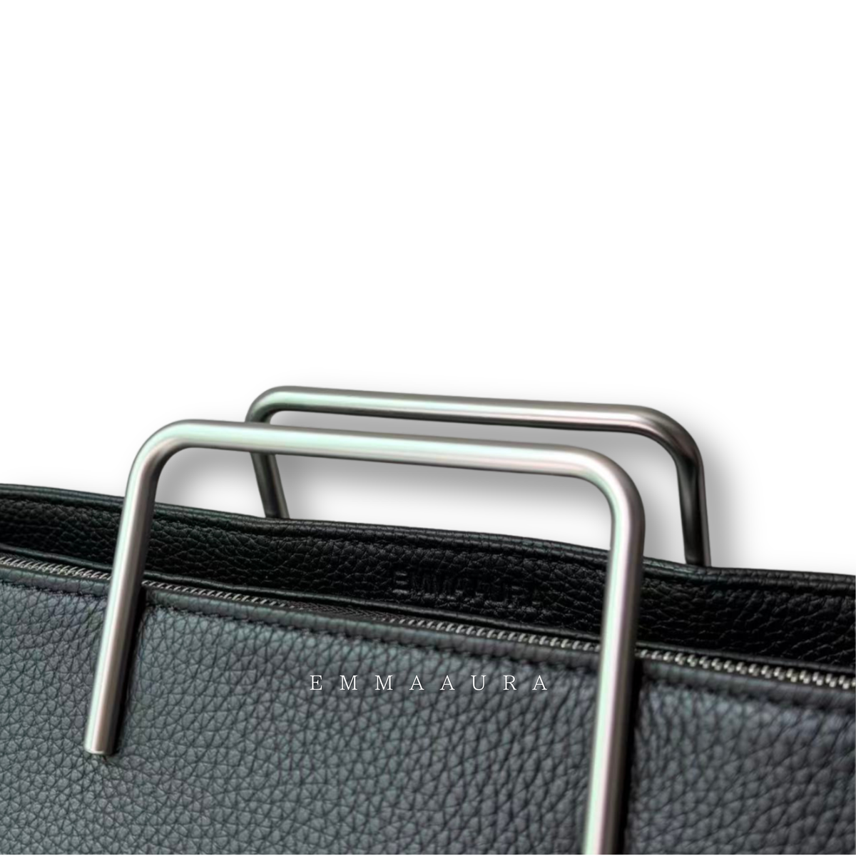 【🔔New】【silver販売スタート予約販売🎁】長〜いバッグ シルバーハンドル