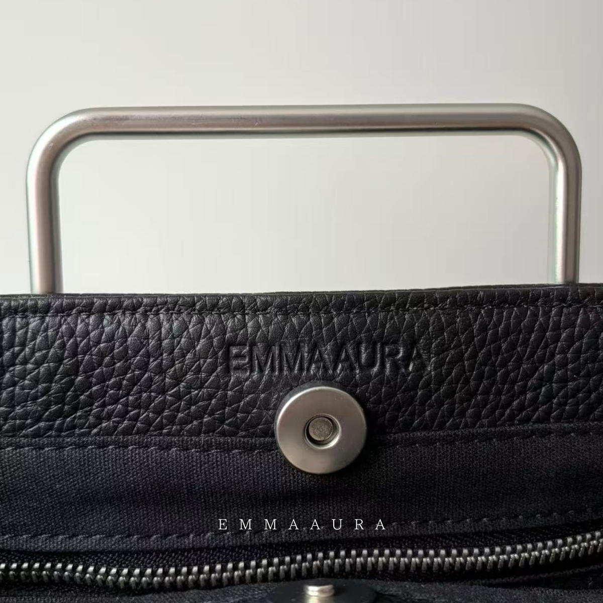 【🔔New】【silver販売スタート予約販売🎁】長〜いバッグ シルバーハンドル