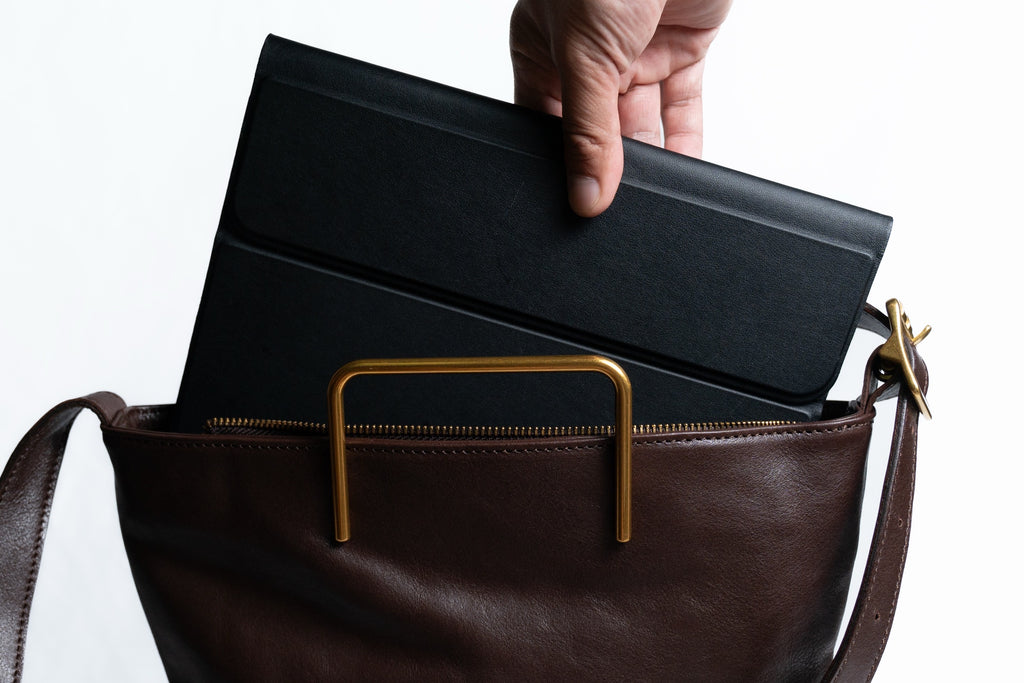 🔔【すぐ届く】medium gold handle bag｜ゴールドハンドルミディアムサイズ