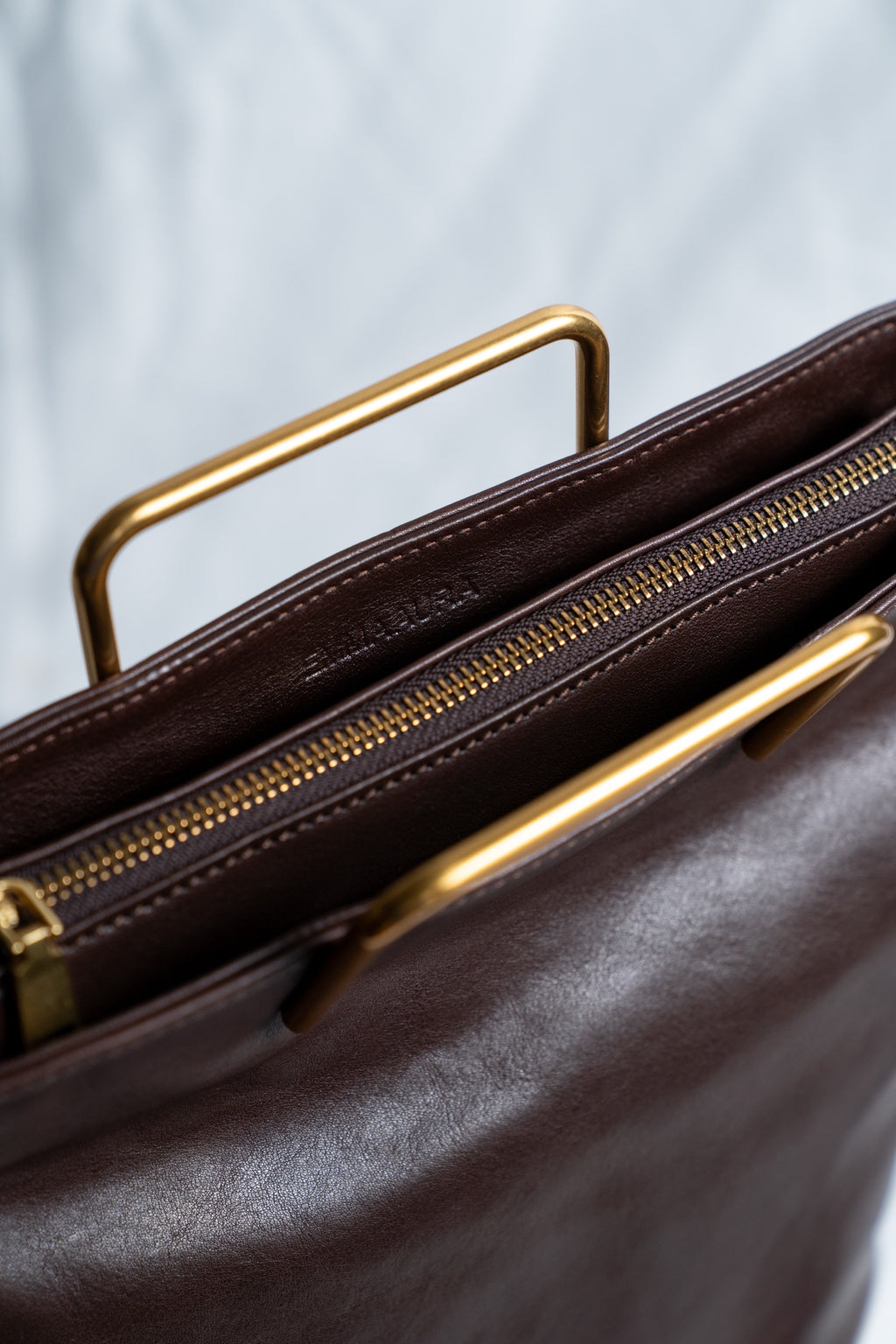 🔔【すぐ届く】medium gold handle bag｜ゴールドハンドルミディアムサイズ