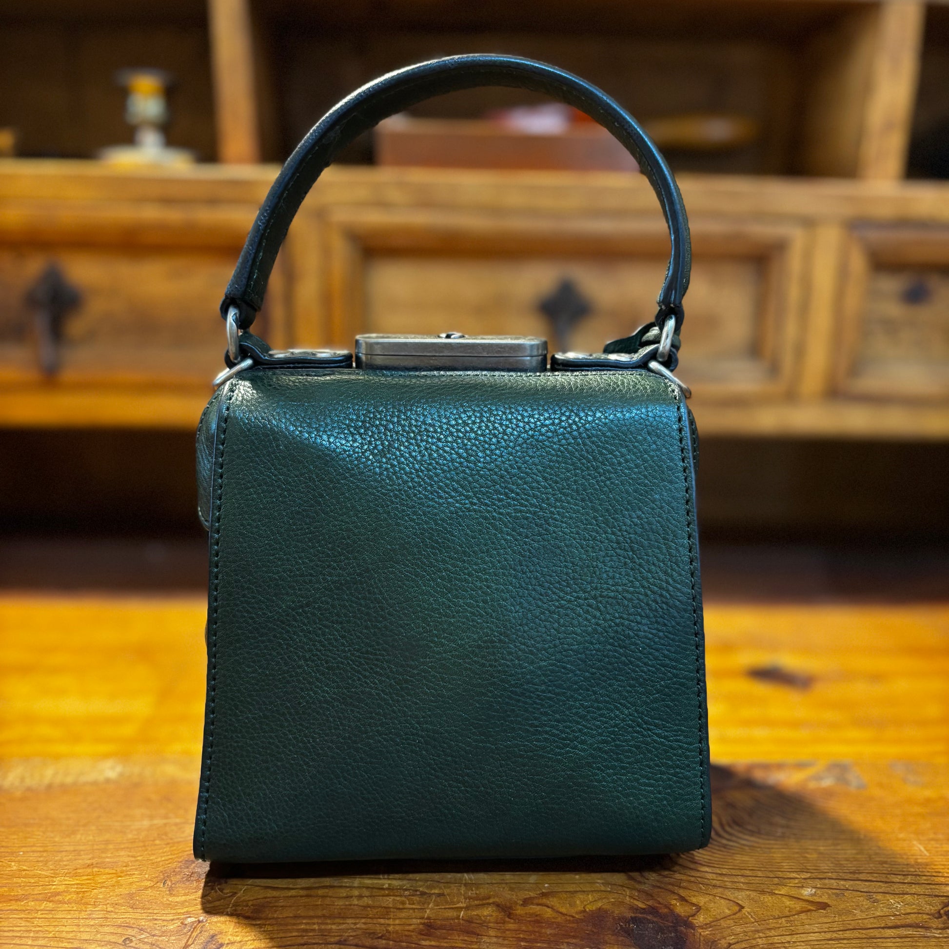 【予約商品｜🎁プレゼント付き】Green｜鍵付き 2WAYダレスバッグ