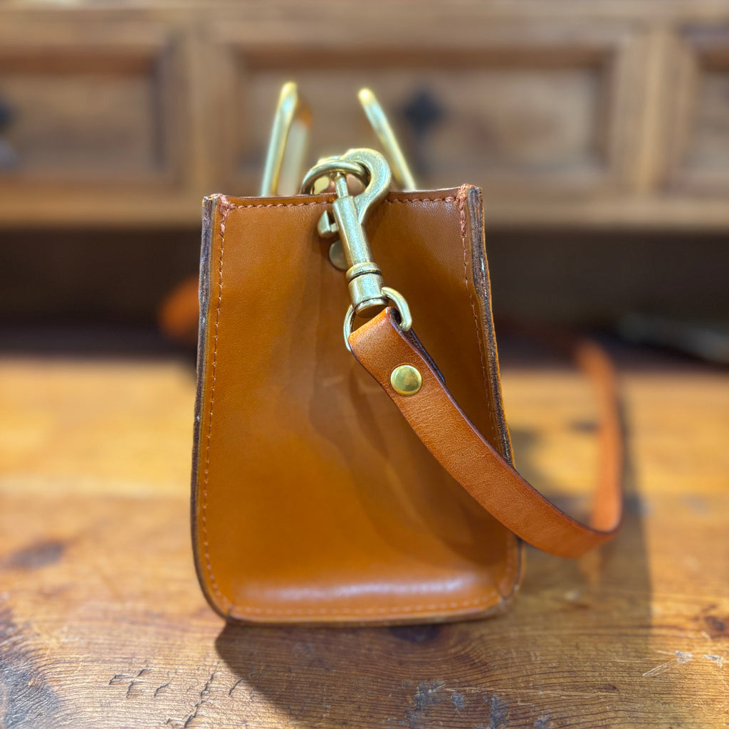 🔔NEW Color【予約商品｜🎁プレゼント付き】Camel｜Wallet gold handle bag