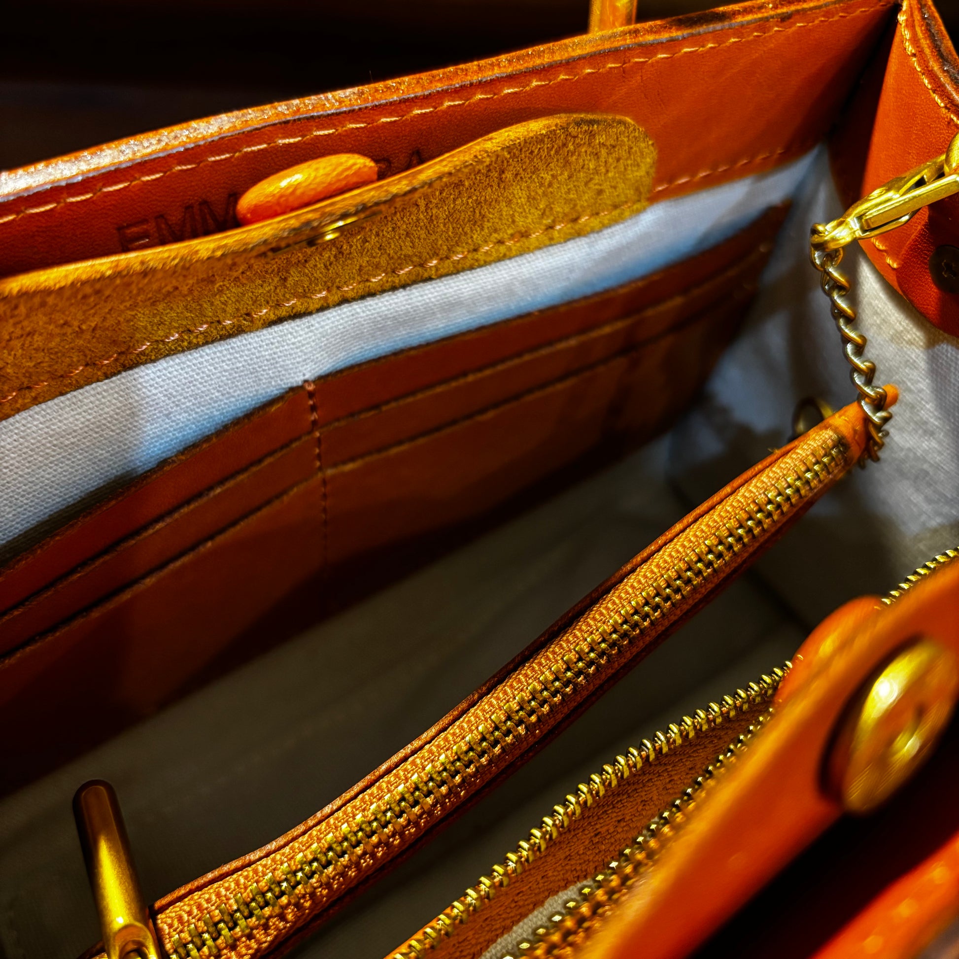 🔔NEW Color【予約商品｜🎁プレゼント付き】Camel｜Wallet gold handle bag