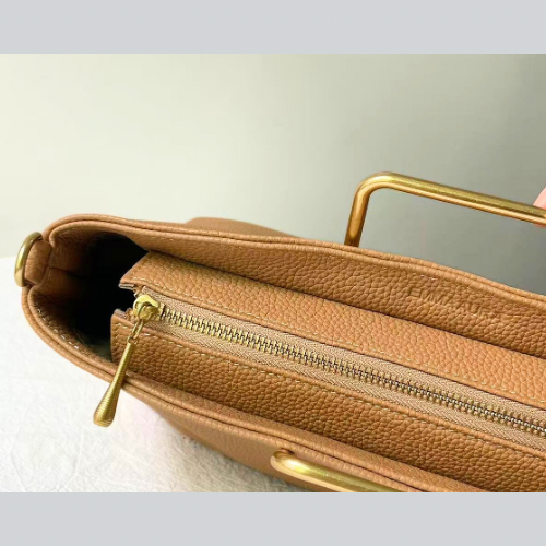 商品 – EMMA AURA